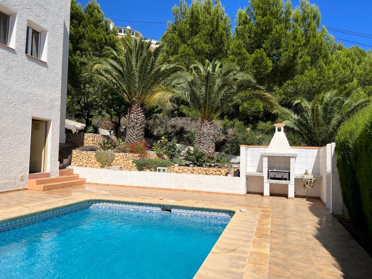 Large Chalet With Private Pool Альтеа Экстерьер фото
